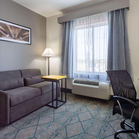 La Quinta By Wyndham Columbus West - Hilliard Hotel Exterior photo
