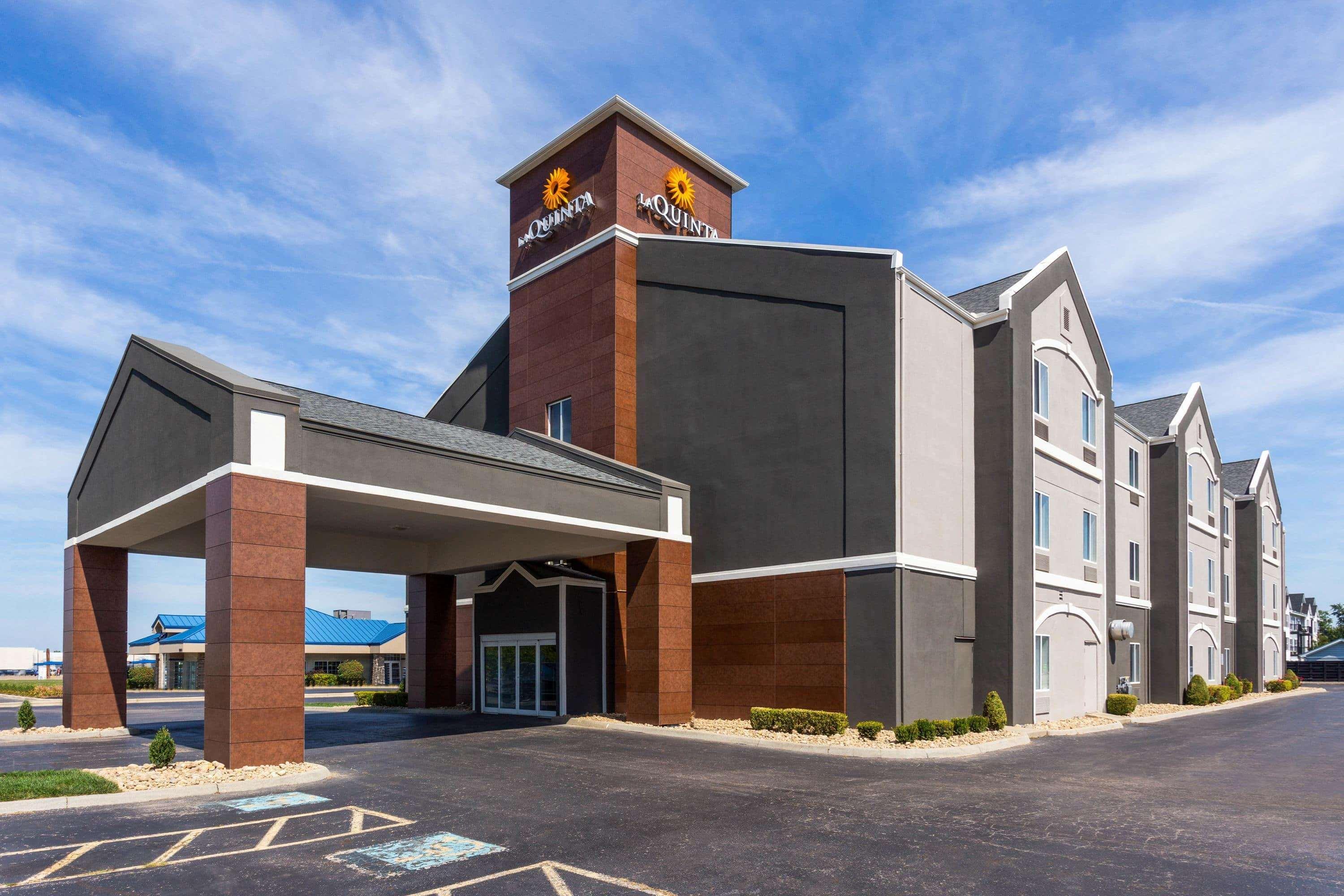 La Quinta By Wyndham Columbus West - Hilliard Hotel Exterior photo